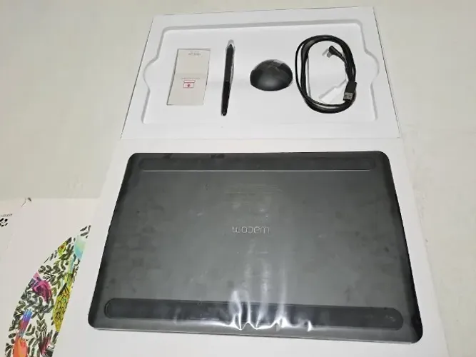 Mesa digitalizadora Wacom Intuos Pro Media