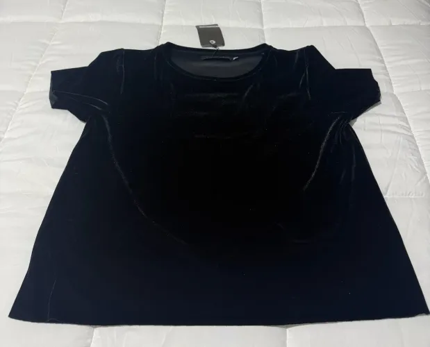BLUSA PRETA YOUCOM G - R$ 75