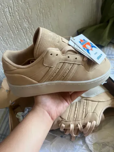 Tênis ADIDAS feminino