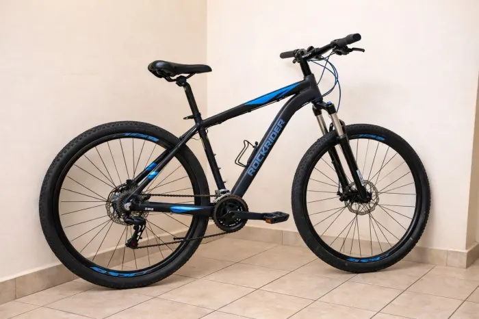 Bicicleta Rockrider ST100 Aro 29, Freio a Disco e Suspensão Dianteira