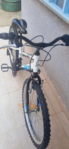 Vendo Bicicletas Infantil Caloi Aro 20 Otimo estado
