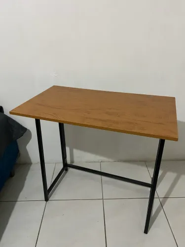 Mesa de escritório dobrável