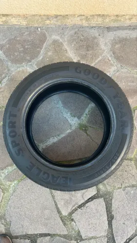 Pneu 205/55 R16 Goodyear