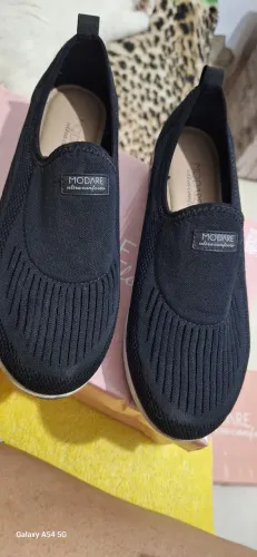 Sapato modare usado poucas vezes