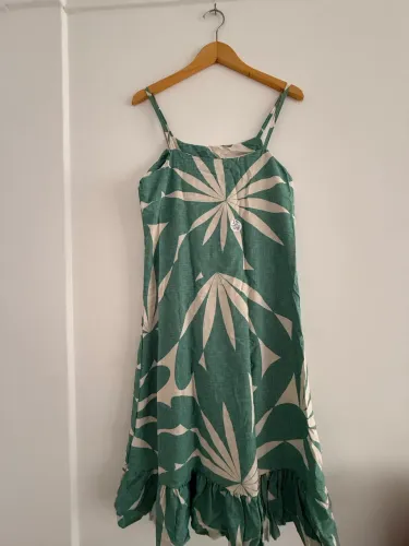 Vestido de alça estampado em viscose
