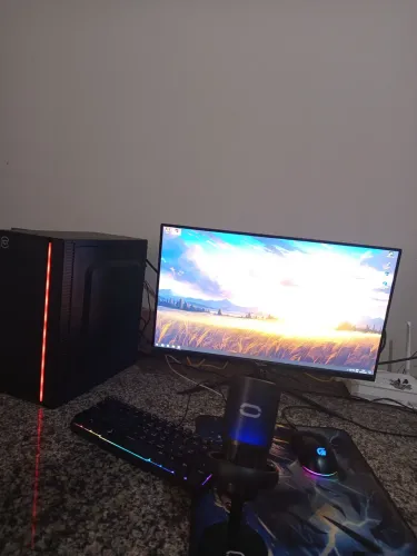 Pc gamer completo, i5 12400f, gtx 960, 16gb, Monitor 144hz, teclado+mouse+ mic de mesa