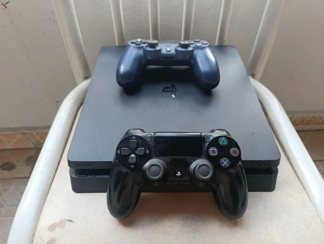 Playstation 4 Slim 1 Tb