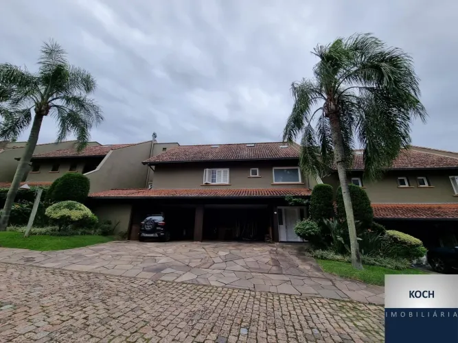 Casa em condomínio 515,73m2, 04 suítes no Bairro Boa Vista