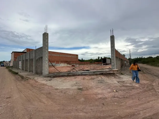 Aluga-Se Terreno Próximo ao Anel Viário