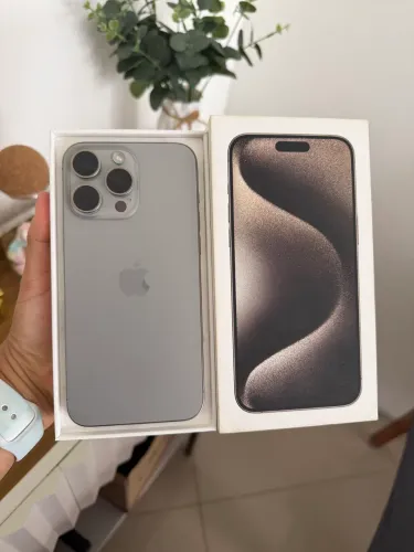 iPhone 15 pro Max 256GB seminovo