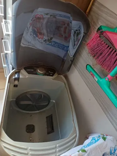 Vendo tanquinho em bom estado