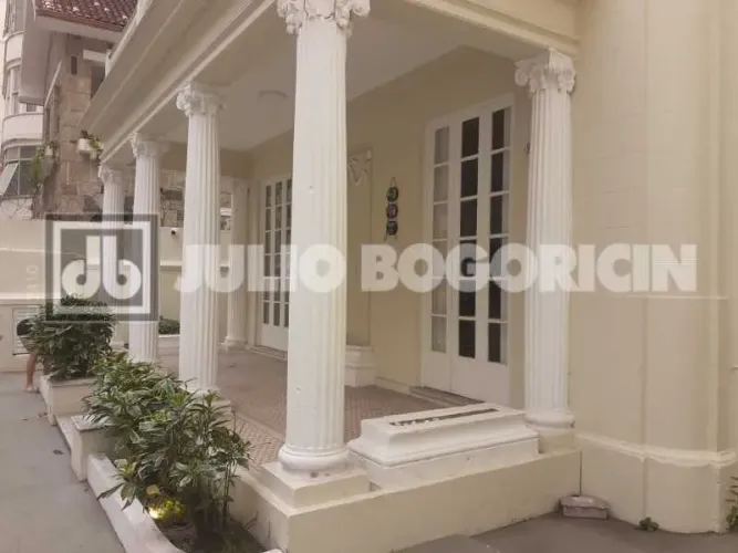 Casa de rua : / Residencial / Flamengo