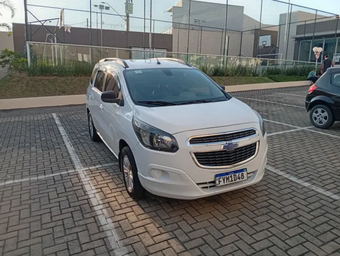 Chevrolet Spin LT 1.8 8V Econo.flex 5P Mec. 2017