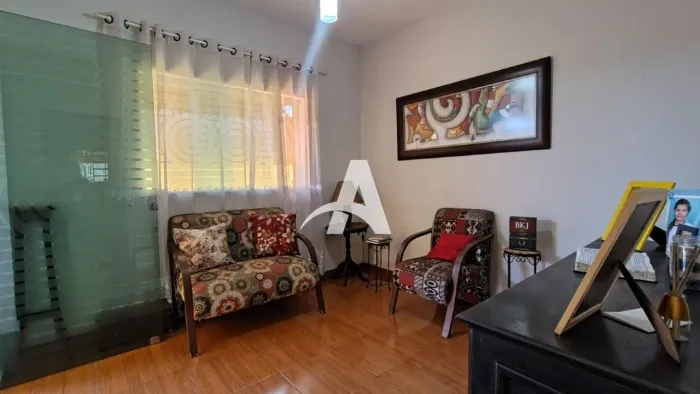 Casa para aluguel, 2 quartos, 2 suítes, 2 vagas, Umuarama - Uberlândia/MG
