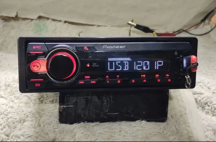 Pioneer mvh s218bt