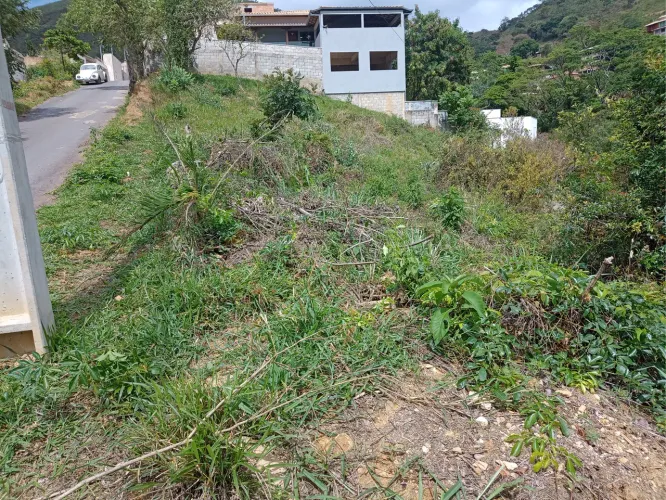Lote 712 em nova Lima