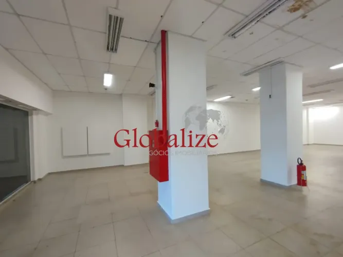 Loja comercial para locação no bairro Boqueirão em santos por R$ 27.000,00