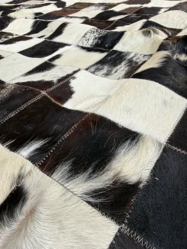 Tapete de Couro Patchwork Preto e Branco