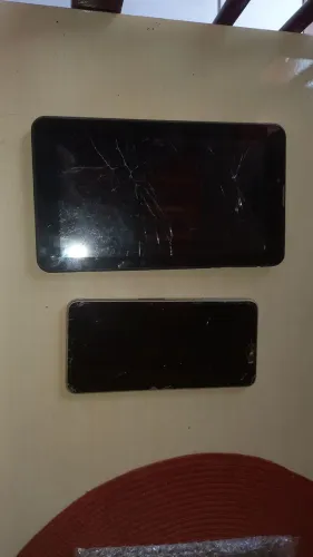 Celular Samsung e tablet multilaser