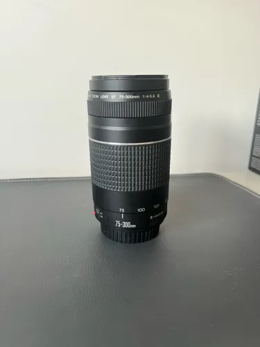 Lente cânon 75-300