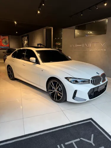 BMW 320I A 2.0 TB M Sport Activeflex 16V 4P 2024