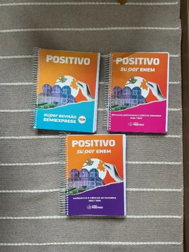 LIVROS ENEM PRÉ VESTIBULAR