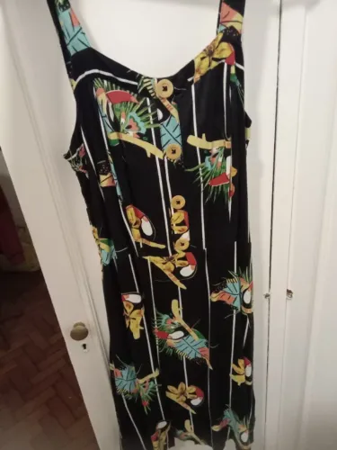 Vestido preto estampado M