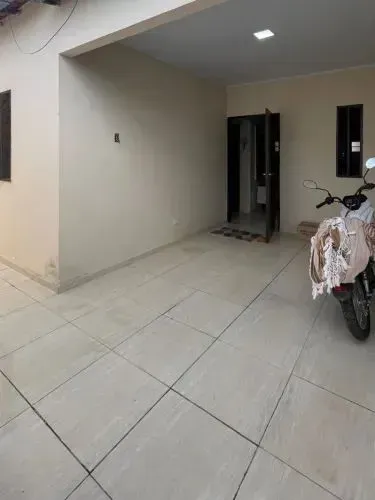 CASA DISPONÍVEL NA CONDOR 