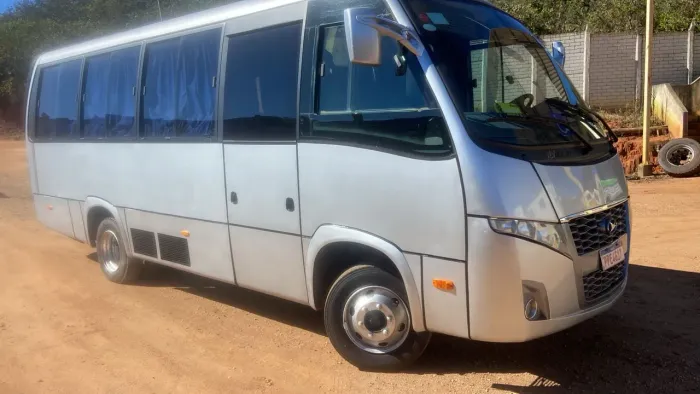 Micro ônibus W 7  2015 27 lugares