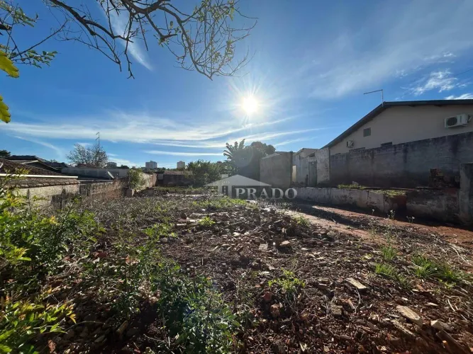 Terreno à venda, 731 m² por R$ 210.000,00 - Semprebom - Ibiporã/PR