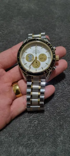 Relogio Omega edição Snoopy