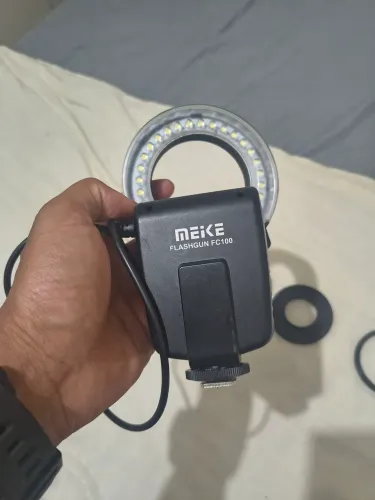 Flash Circular Meike FC100