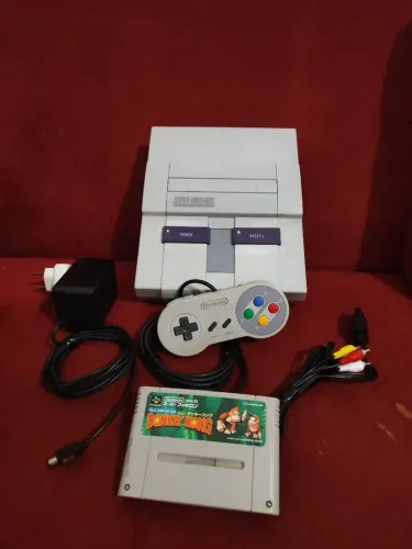 Vendo super Nintendo completo funcionando perfeitamente 