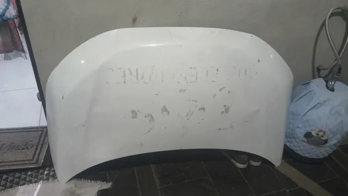 Capô Fiat mobi