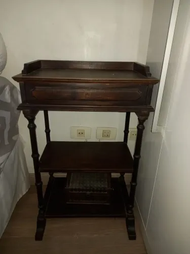 Mesa de canto
