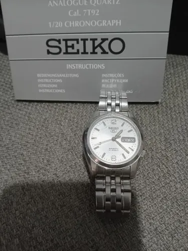 Seiko 5 automático 2016 (calibre 7s26)