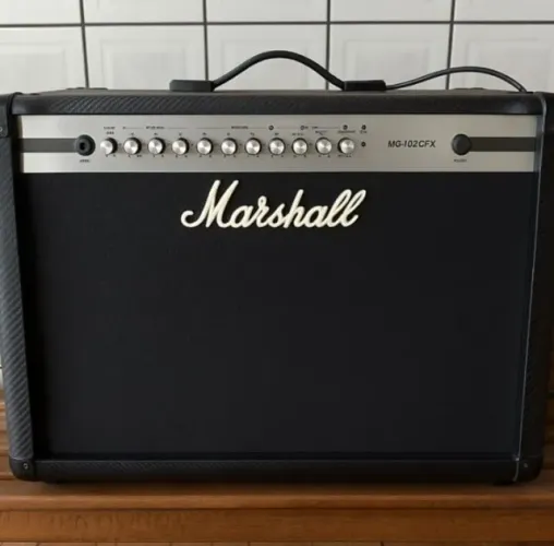 Amplificador Marshall MG102CFX - Excelente Estado
