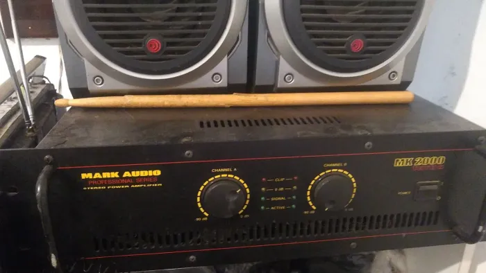 Potência Mark Audio MK 2000 