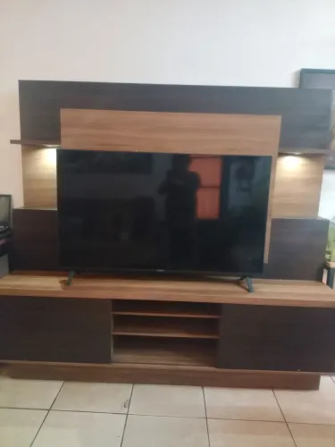Rack com painel para Tv grande
