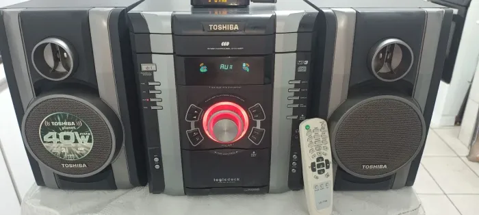 MINI SYSTEM TOSHIBA MS7704MP3 COM CONTROLE REMOTO. 