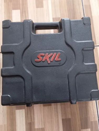 Furadeira/Parafusadeira SKIL 570w.