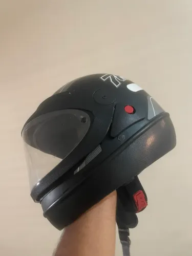 Capacete + viseira antiga