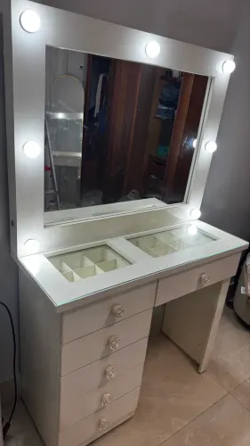 Vende-se penteadeira camarim