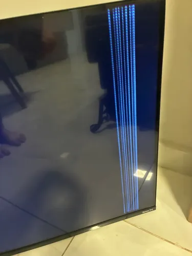 Televisão com tela queimada