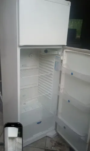 Gelo seco funcionando perfeitamente baratinha vendas ou troco