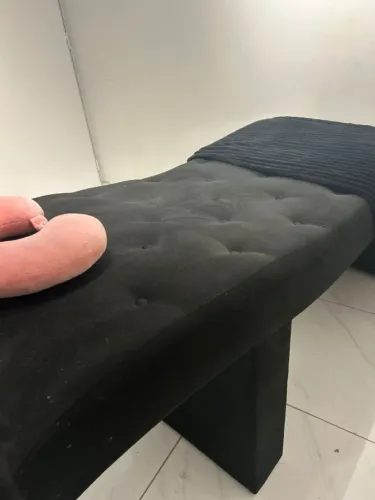 MACA / MESA ESTÉTICA PRETA MODERNA ESTOFADA DE LUXO