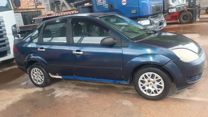 Ford Fiesta Sed. 1.6 8V Flex 4P 2005