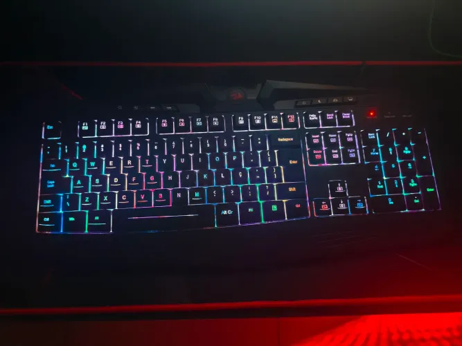 Teclado gamer redragon harpe e mousepad gamer redragon Aquarius