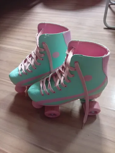 Vendo patins numeração 34ao40