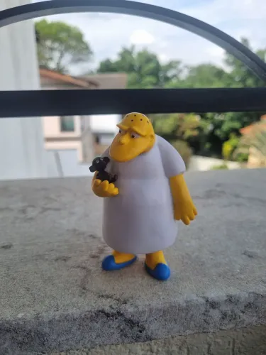 Boneco simpsons Leon Kompowsky